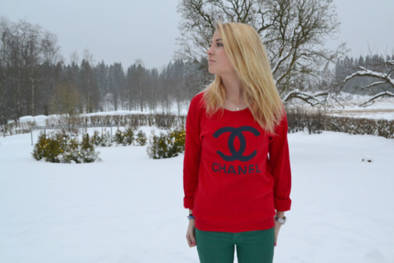 Liquist Coco Chanel tröja röd Liquist Coco Chanel tröja röd