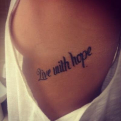 tatuering på bröstet tatuering på bröstet