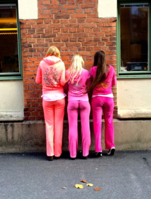 adidas dress grå och rosa adidas dress grå och rosa