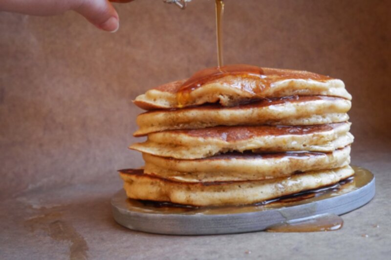 pannkakor med lite mjölk pannkakor med lite mjölk
